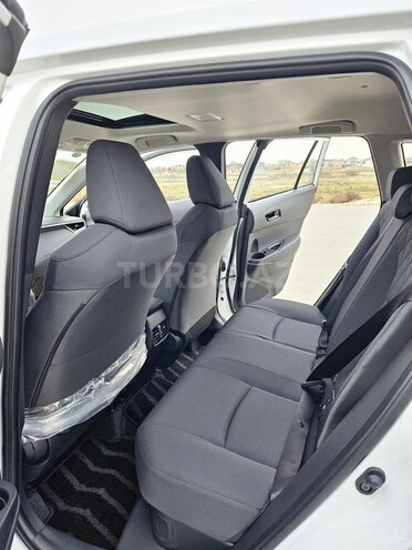 Toyota Corolla Cross 2024, 0 km - 2.0 л - Bakı