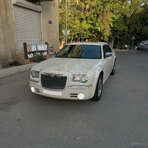 Chrysler 300C-1