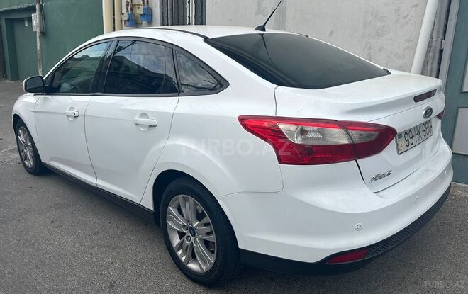 Ford Focus 2013, 228,000 km - 1.6 л - Bakı