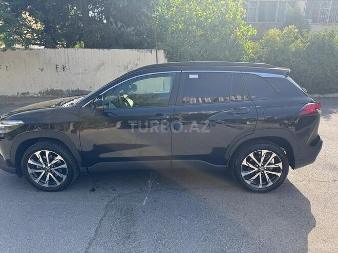 Toyota Corolla Cross 2024, 20,000 km - 2.0 л - Bakı