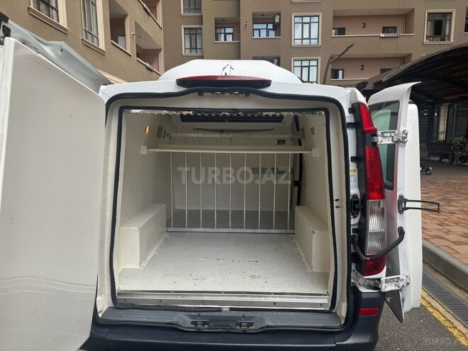 Mercedes Vito 111 2009, 138,000 km - 2.2 l - Bakı