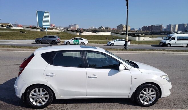 Hyundai i30 2009, 245,000 km - 1.6 l - Bakı