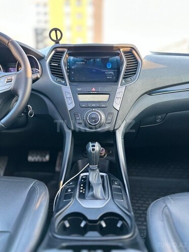 Hyundai Santa Fe-7