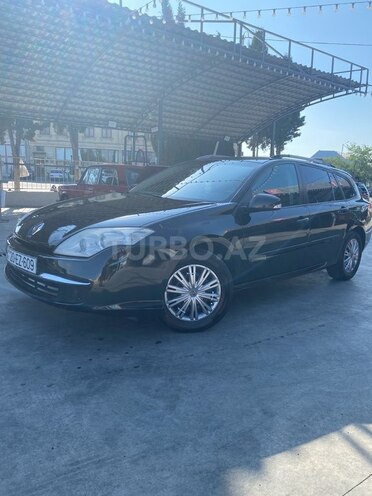 Renault Laguna-2