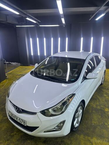 Hyundai Elantra 2015, 218,871 km - 1.8 л - Bakı