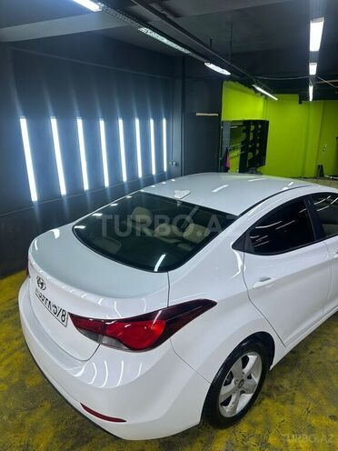 Hyundai Elantra 2015, 218,871 km - 1.8 л - Bakı