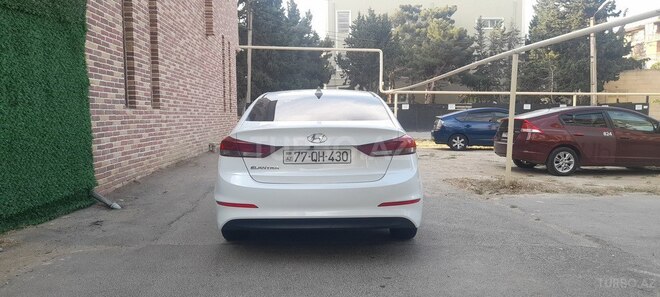 Hyundai Elantra 2017, 115,000 km - 2.0 l - Bakı