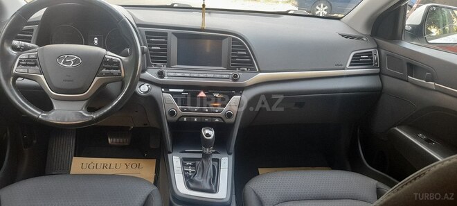 Hyundai Elantra 2017, 115,000 km - 2.0 l - Bakı