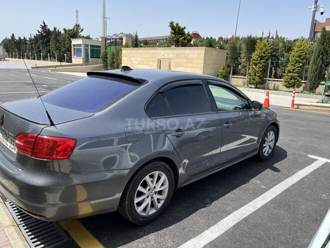 Volkswagen Jetta 2014, 352,446 km - 2.0 l - Bakı