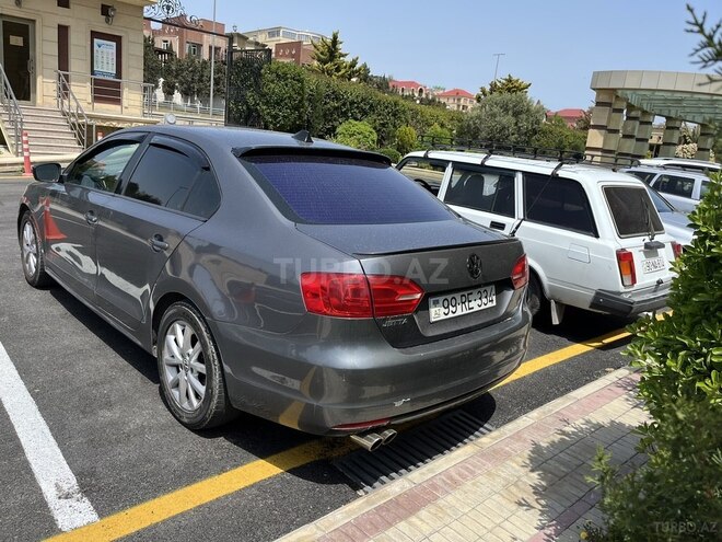 Volkswagen Jetta 2014, 352,446 km - 2.0 l - Bakı