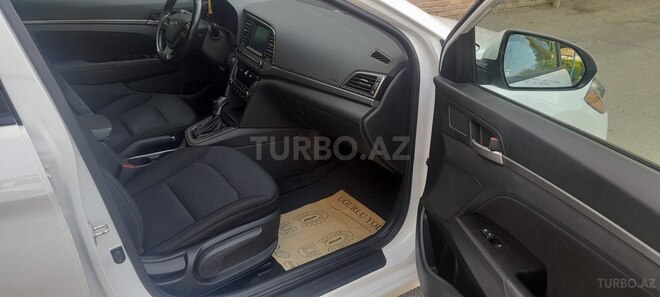 Hyundai Elantra 2017, 115,000 km - 2.0 l - Bakı