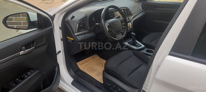 Hyundai Elantra 2017, 115,000 km - 2.0 l - Bakı