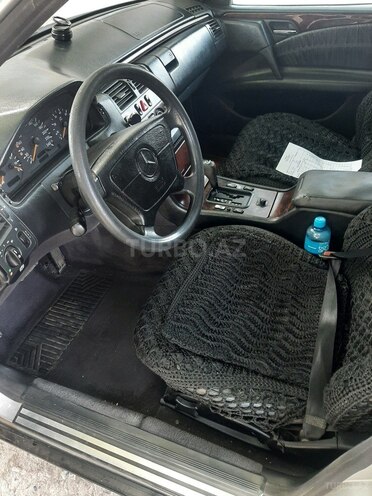 Mercedes E 230 1997, 277,285 km - 2.3 l - Kürdəmir
