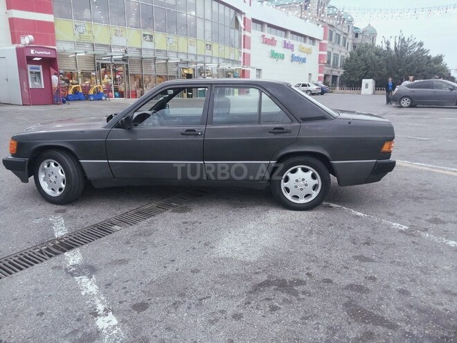 Mercedes 190 1992, 323,526 km - 1.8 l - Bakı