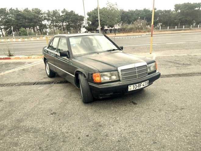 Mercedes 190 1992, 323,526 km - 1.8 l - Bakı