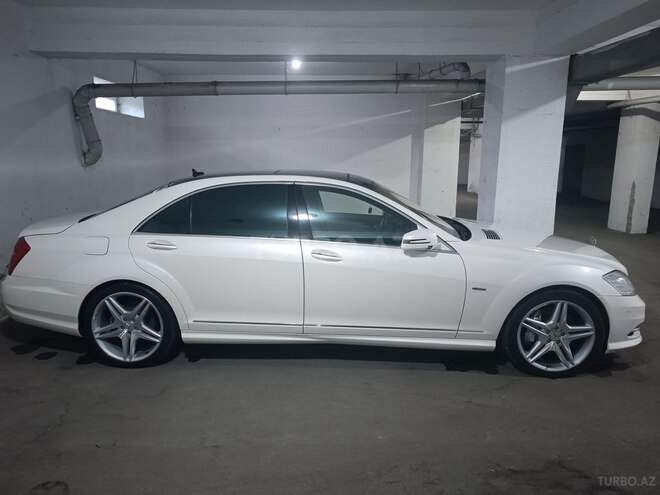Mercedes S 500 2011, 127,000 km - 4.7 l - Bakı
