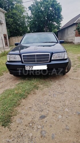 Mercedes C 180-3