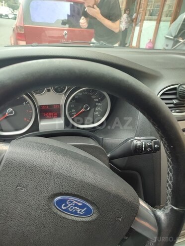 Ford Focus 2010, 235,000 km - 1.6 l - Bakı