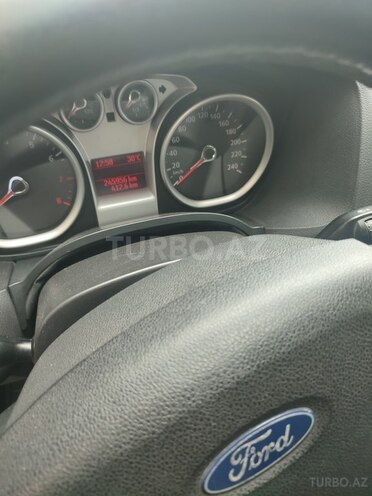 Ford Focus 2010, 235,000 km - 1.6 l - Bakı