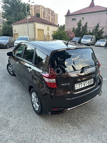 Nissan Note-10