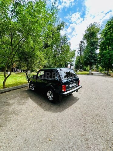 LADA (VAZ) Niva 2024, 7,500 km - 1.7 l - Quba