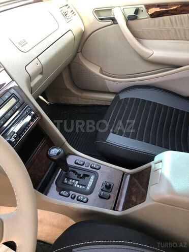 Mercedes C 230 1998, 230,000 km - 2.3 l - Bakı