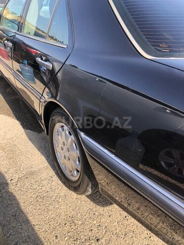 Mercedes C 230 1998, 230,000 km - 2.3 l - Bakı