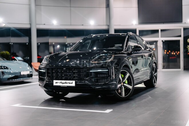Porsche Cayenne E-Hybrid-1