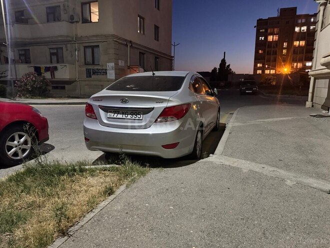 Hyundai Accent 2015, 160,000 km - 1.4 л - Bakı
