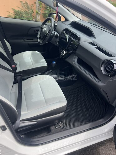 Toyota Aqua 2019, 73,012 km - 1.5 l - Bakı