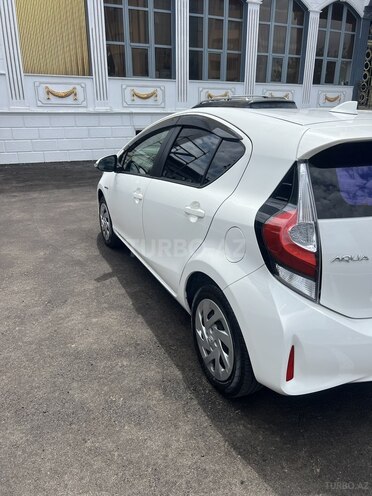 Toyota Aqua 2019, 73,012 km - 1.5 l - Bakı