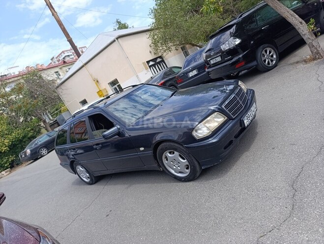 Mercedes C 220 d 2000, 391,162 km - 2.2 l - Bakı