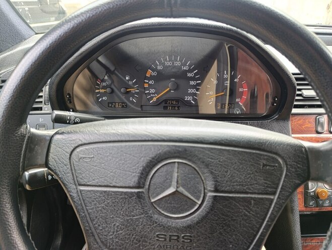 Mercedes C 220 d 2000, 391,162 km - 2.2 l - Bakı