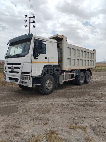 HOWO Sinotruk 2013, 795,000 km - 9.7 l - Bakı
