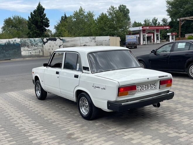 LADA (VAZ) 2107-3