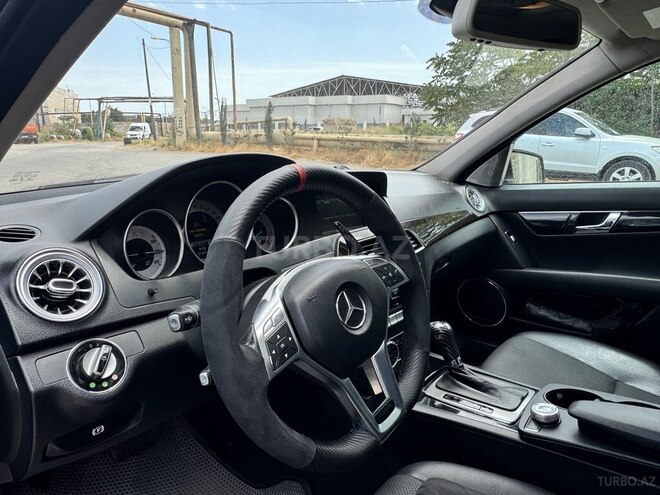 Mercedes C 300 4MATIC 2011, 263,380 km - 3.5 l - Bakı