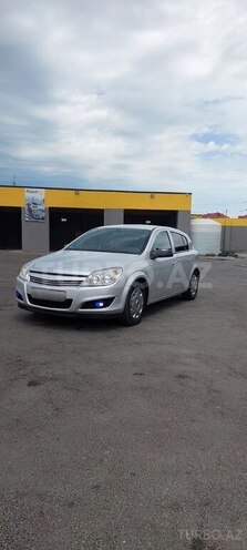 Opel Astra 2009, 240,800 km - 1.4 l - Xırdalan