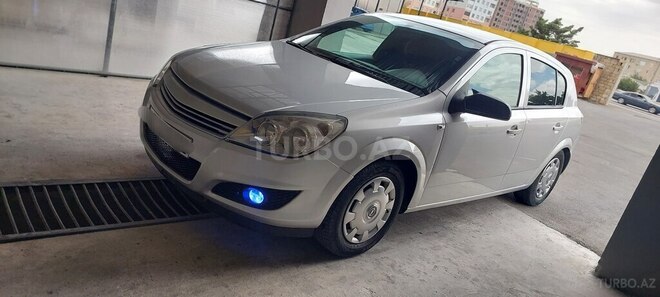 Opel Astra 2009, 240,800 km - 1.4 l - Xırdalan