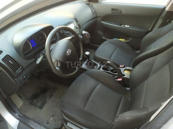 Hyundai i30 2009, 271,000 km - 1.4 l - Bakı