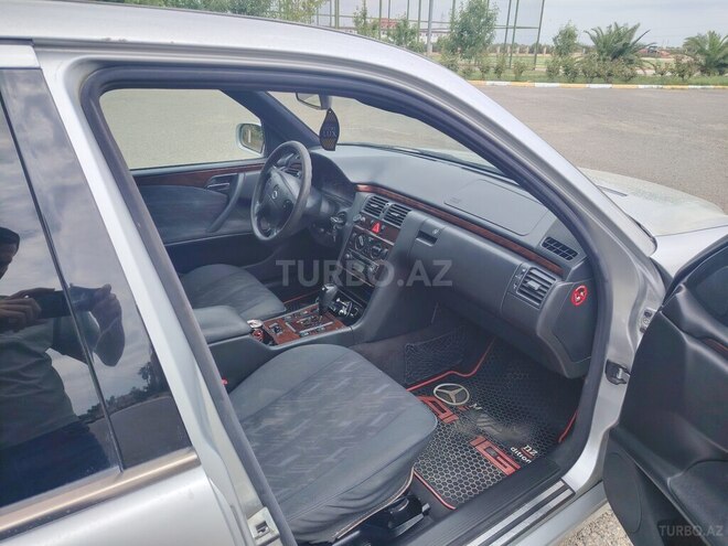 Mercedes E 270 2000, 544,800 km - 2.7 l - İmişli
