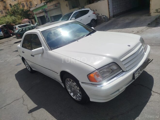 Mercedes C 230 1997, 230,000 km - 2.3 л - Bakı