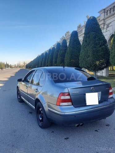 Volkswagen Jetta 2004, 286,650 km - 1.8 l - Gəncə