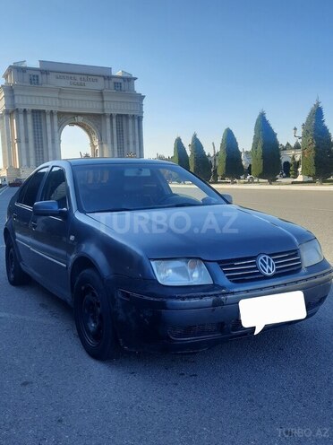 Volkswagen Jetta 2004, 286,650 km - 1.8 l - Gəncə