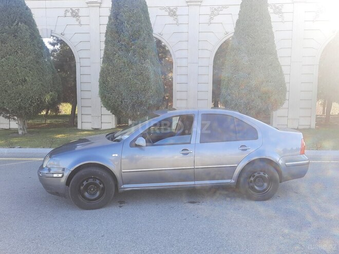 Volkswagen Jetta 2004, 286,650 km - 1.8 l - Gəncə