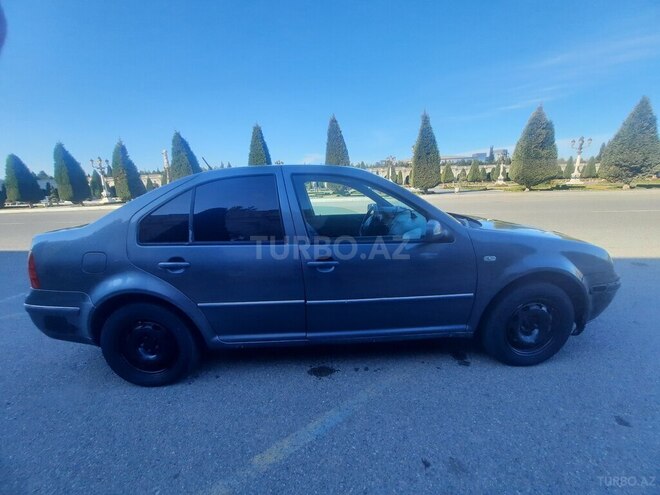 Volkswagen Jetta 2004, 286,650 km - 1.8 l - Gəncə