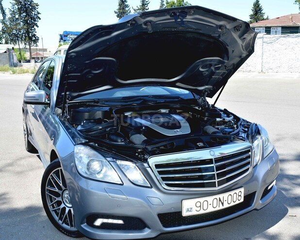 Mercedes E 350 2010, 330,000 km - 3.5 l - Bakı