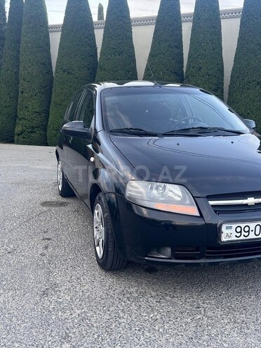 Chevrolet Aveo-2