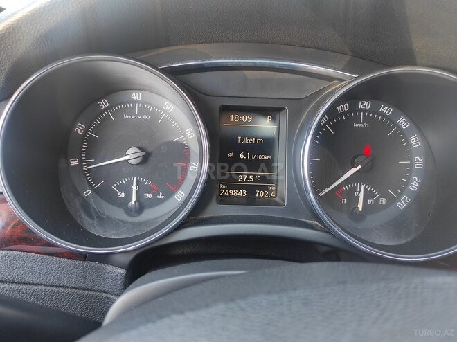 Skoda Superb 2011, 251,000 km - 1.8 л - Bakı