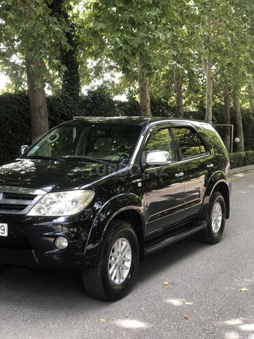 Toyota Fortuner 2005, 325,728 km - 2.7 l - Bakı