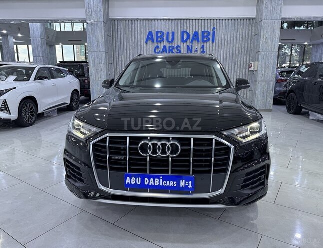 Audi Q7-2